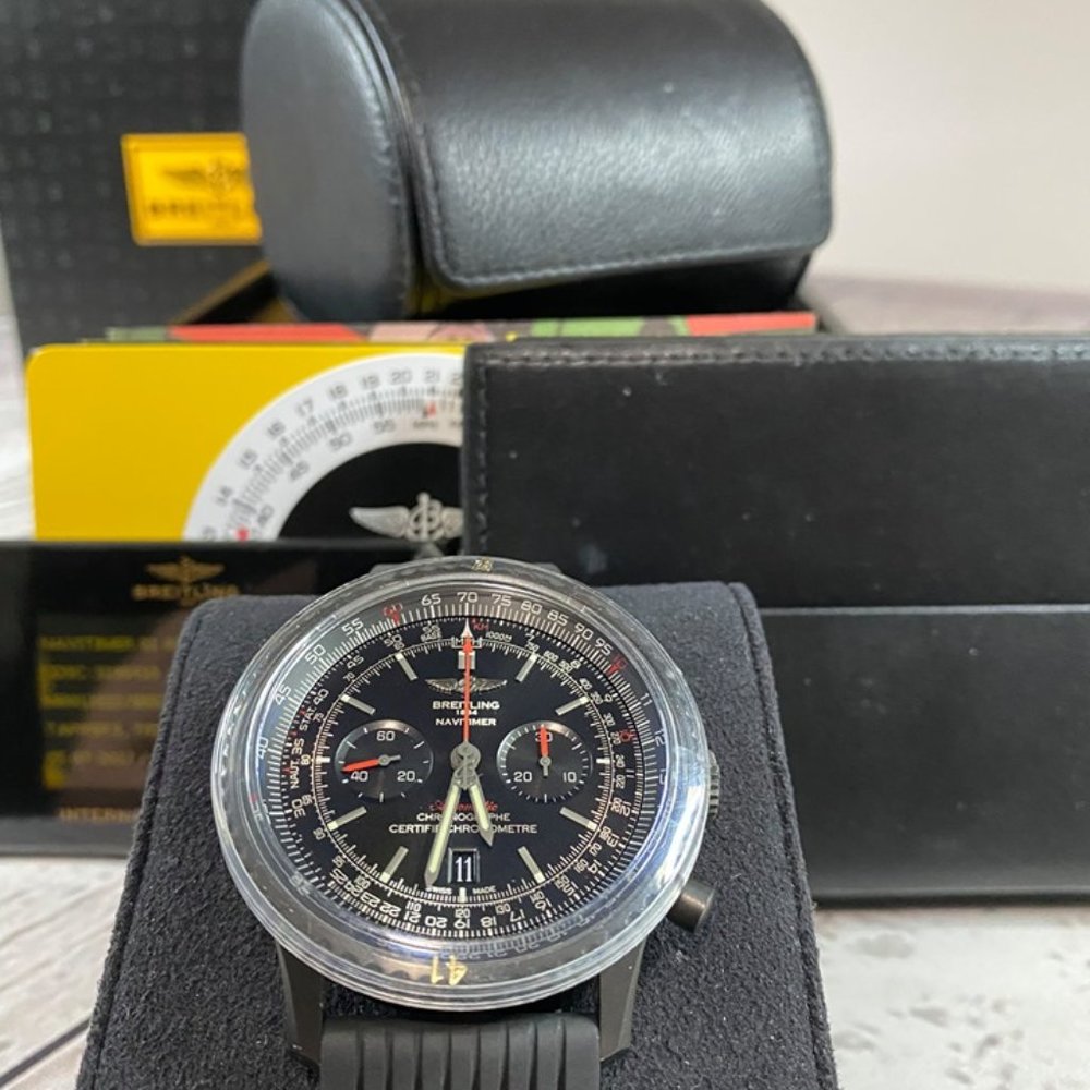 Breitling Navitimer Black Steel 46mm Automatic - Picture 3 of 5